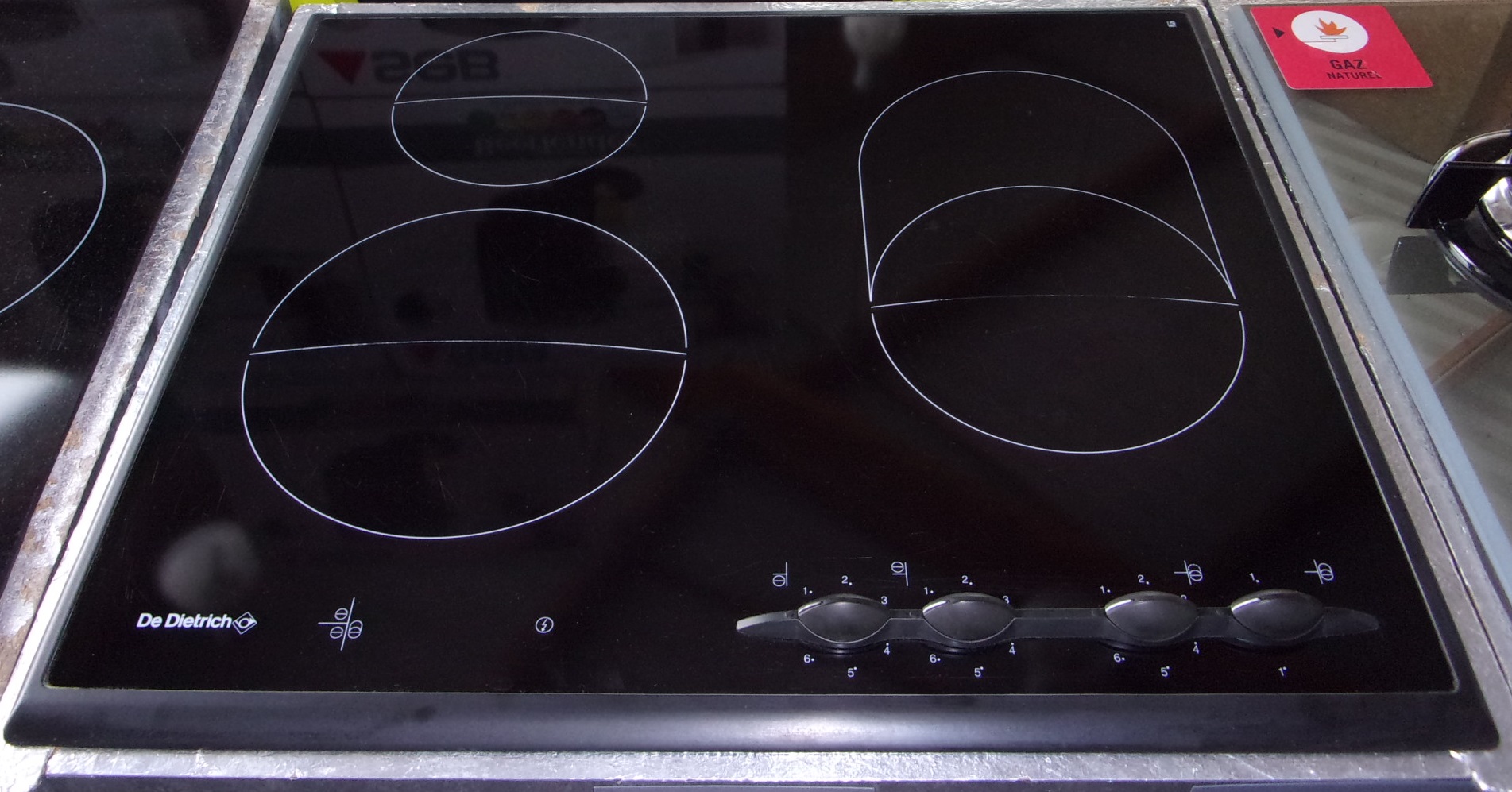 Plaque électrique 4 Feux DE DIETRICH Envie Anjou