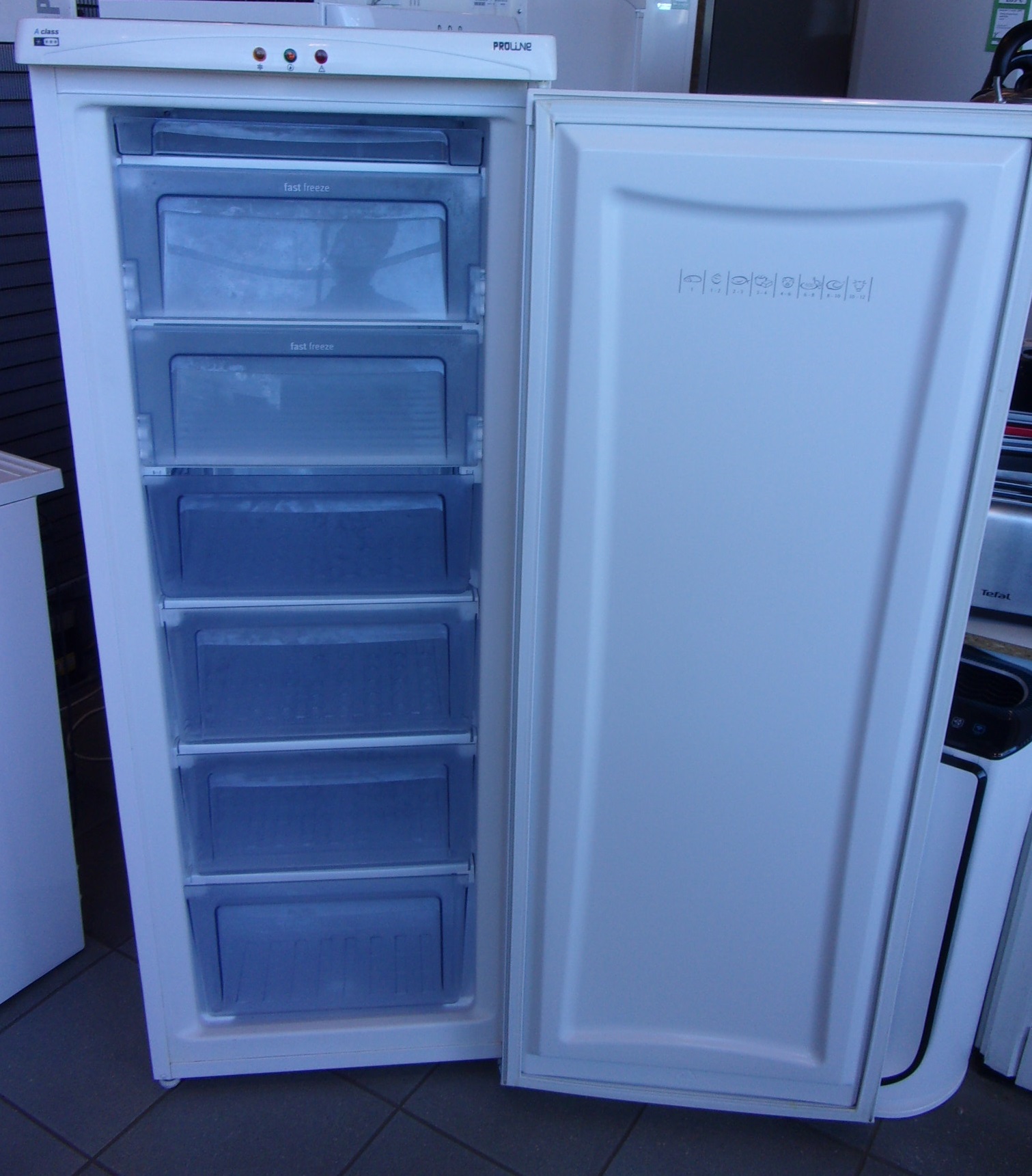 Congélateur Armoire 185L PROLINE Envie Anjou