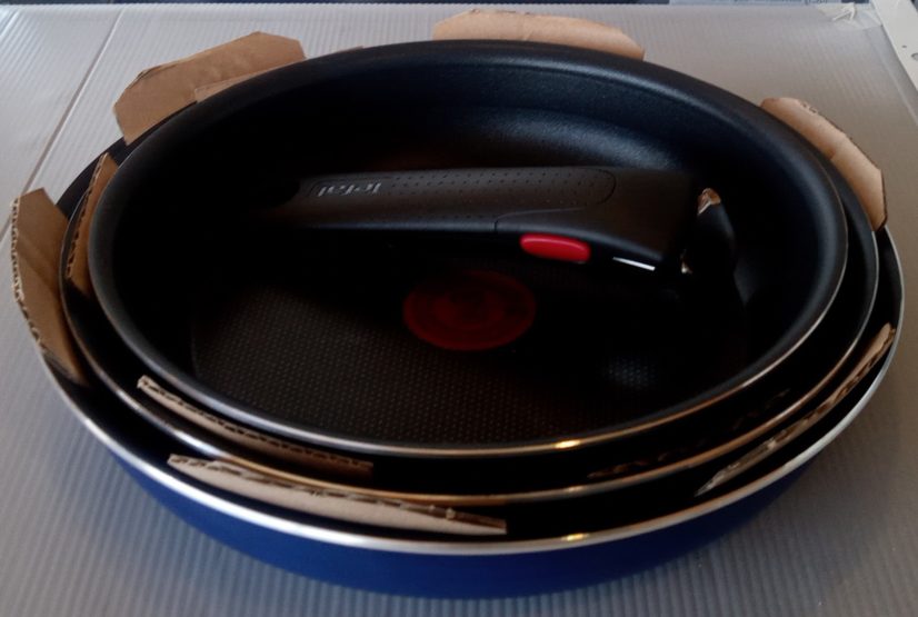 Lot de 3 poêles + 1 poignée TEFAL