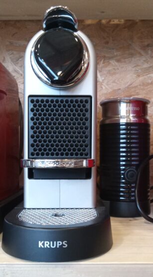 Machine à café à capsules  Krups Nespresso CitiZ & Milk