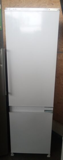 Réfrigérateur combiné BEKO