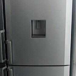 Réfrigérateur combiné BEKO