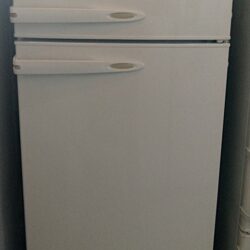 Réfrigérateur double froid SABA