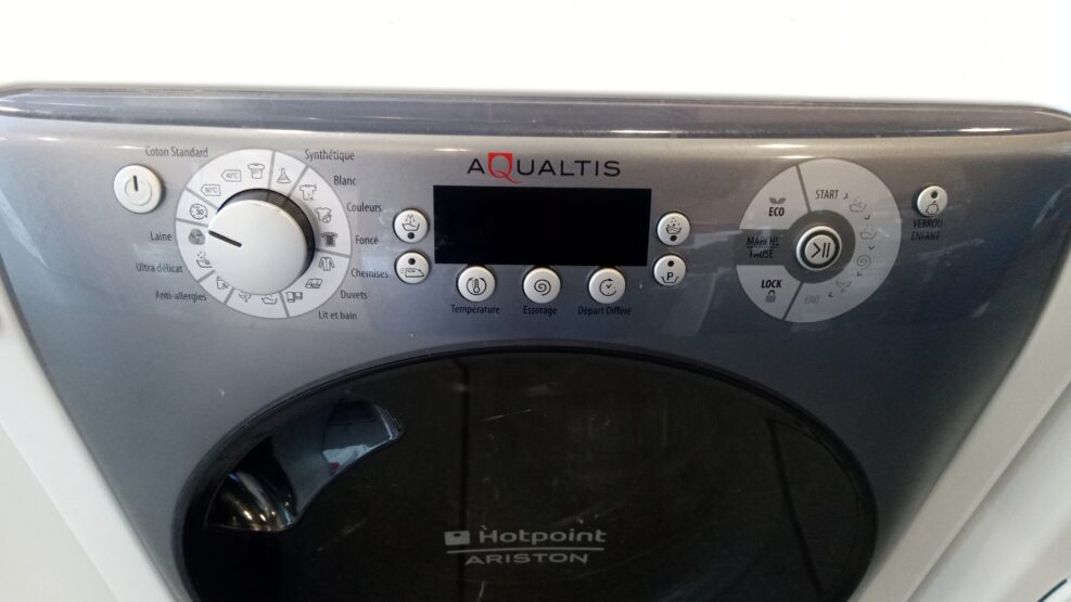 Lave linge Hublot HOTPOINT induction