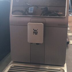 Machine a café grain WMF