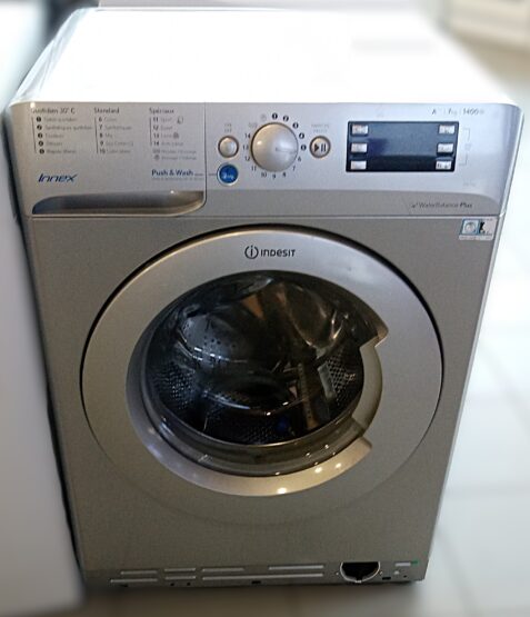 Lave linge HUBLOT INDESIT
