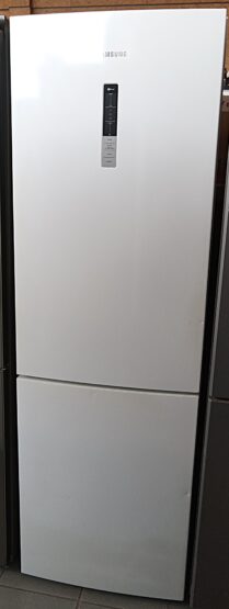 Réfrigérateur combiné SAMSUNG