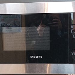 Four Micro onde SAMSUNG