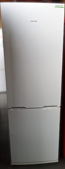 Réfrigérateur Combiné ESSENTIEL B