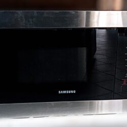 Four Micro Onde SAMSUNG