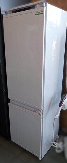Réfrigerateur combiné BEKO